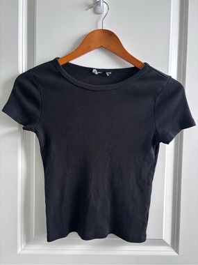 Girl’s Classic Black Ribbed Short-Sleeve Top